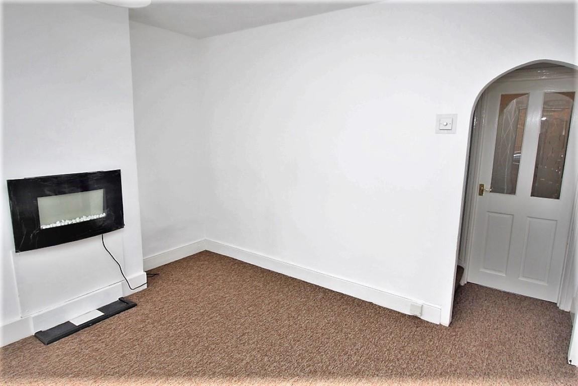 3 bed property in Albany Road, Reading